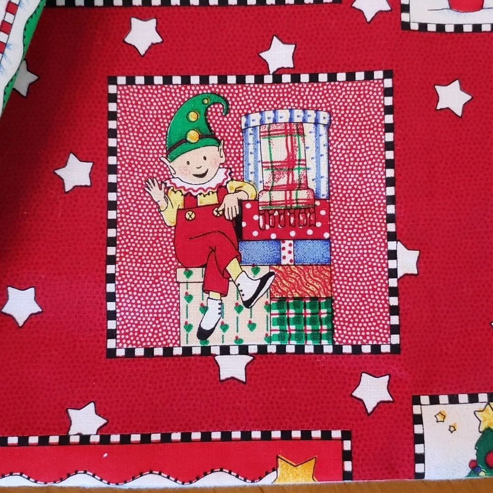 Elf on a Shelf Table Runner and 4 Placemats - Picture 8 of 8